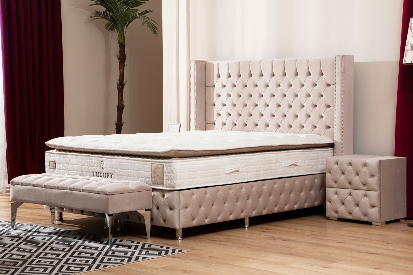 LIT COFFRE Clouté Beige